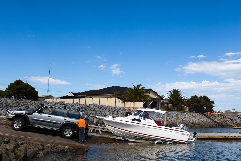 โมดราส อพาร์ตเมนต์ ทัมบี เบย์ Aparthotel Tumby Bay ภายนอก รูปภาพ