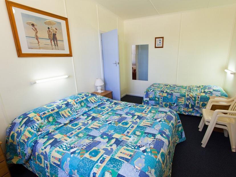 โมดราส อพาร์ตเมนต์ ทัมบี เบย์ Aparthotel Tumby Bay ภายนอก รูปภาพ