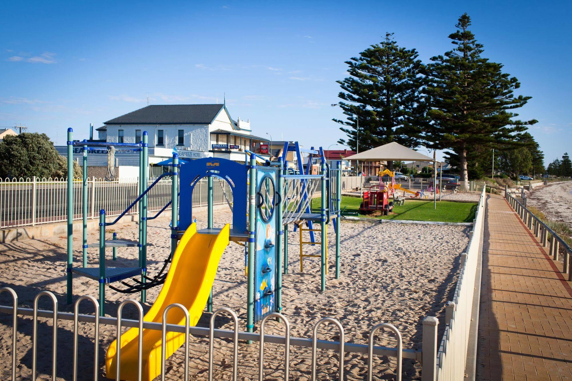 โมดราส อพาร์ตเมนต์ ทัมบี เบย์ Aparthotel Tumby Bay ภายนอก รูปภาพ