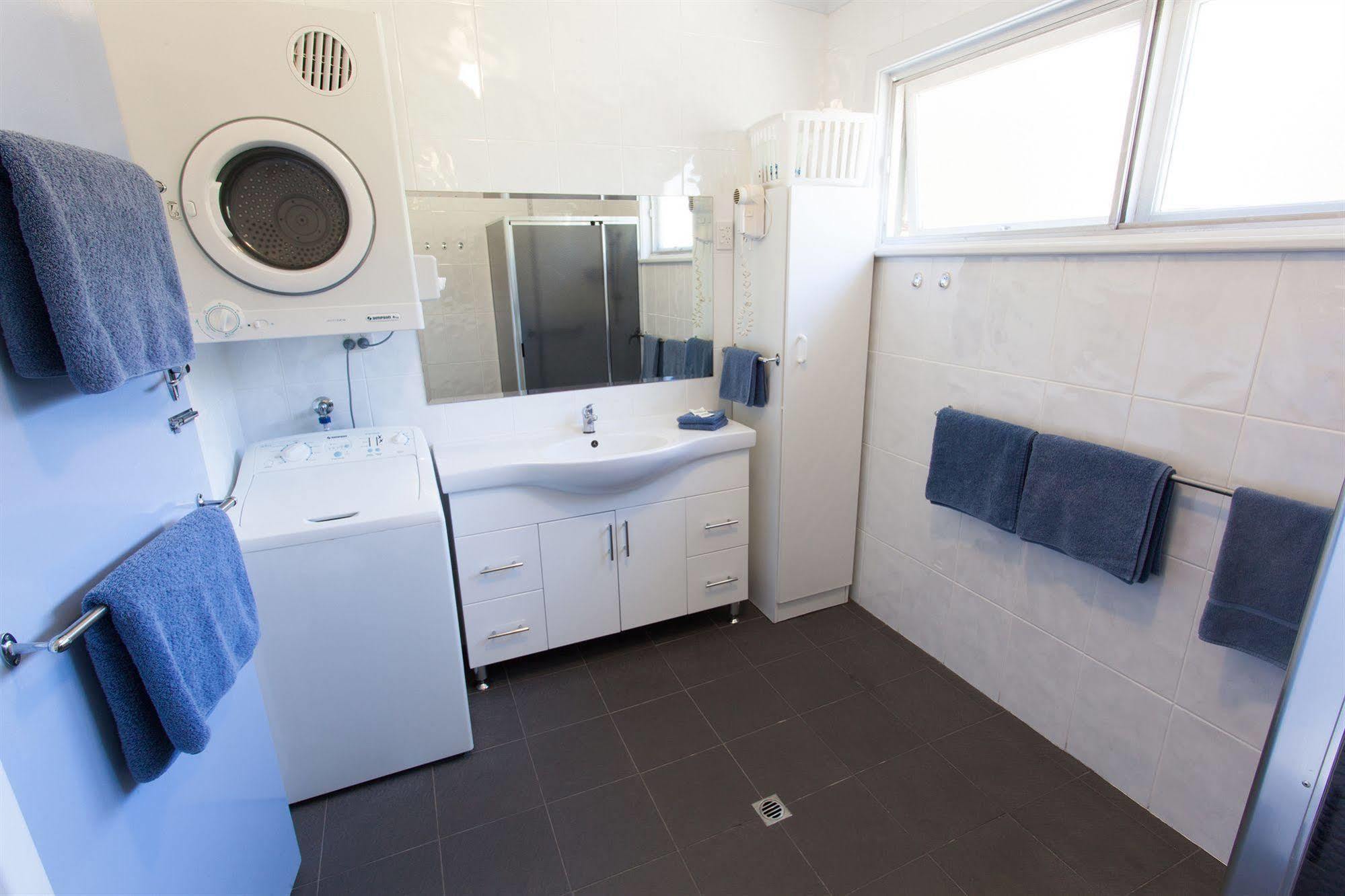 โมดราส อพาร์ตเมนต์ ทัมบี เบย์ Aparthotel Tumby Bay ภายนอก รูปภาพ